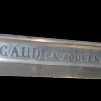 Détail du sabre du Commandant Caud (inscription face A)